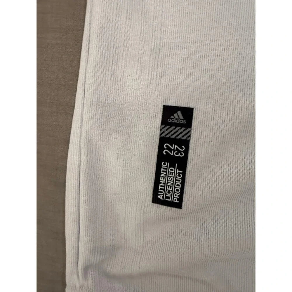 Real Madrid 22/23 120th Anniversary White Adidas‎ Vini Jr #20 Soccer Jersey L
